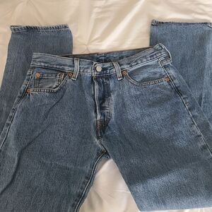 Levi jeans